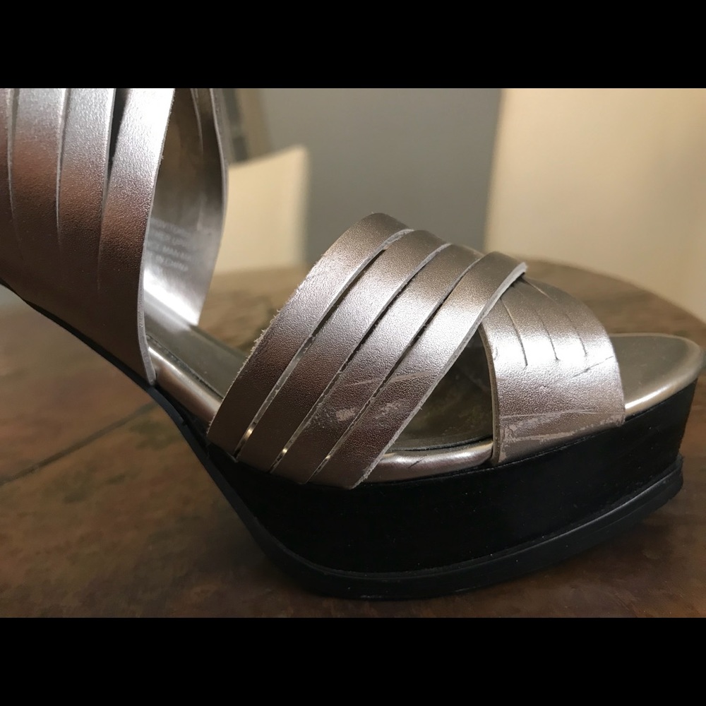 Guess Silver leather Sandals